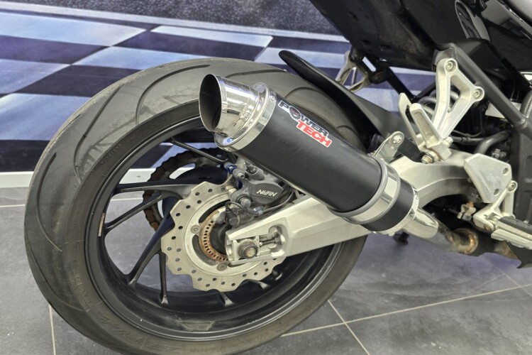 HONDA CBR650F