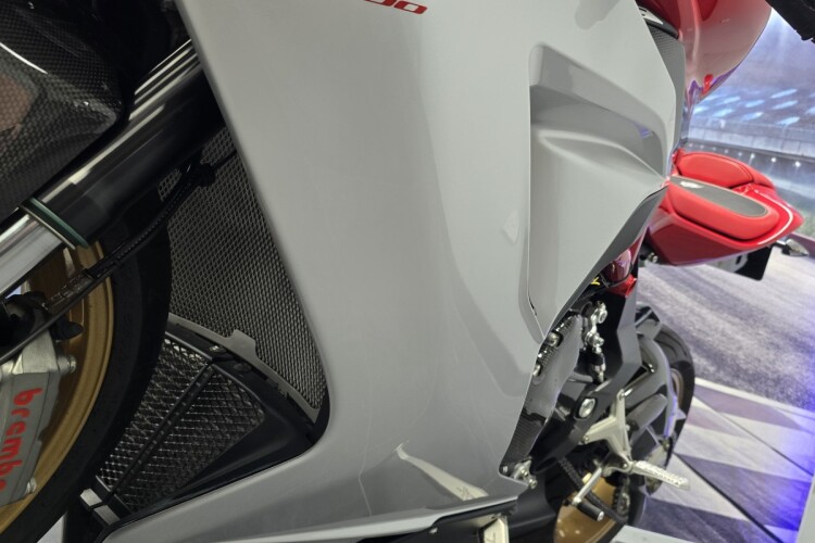 MV AGUSTA F3 800