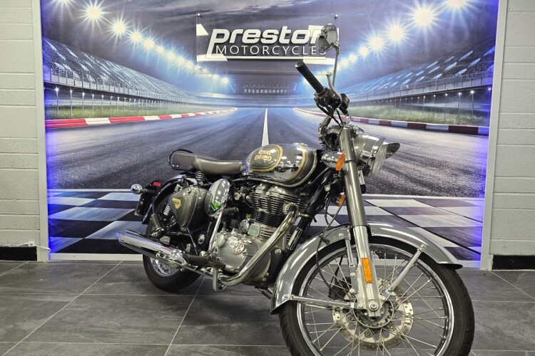 ROYAL ENFIELD CLASSIC CHROME