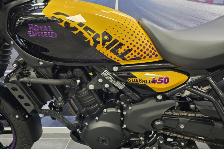 ROYAL ENFIELD GUERRILLA 450