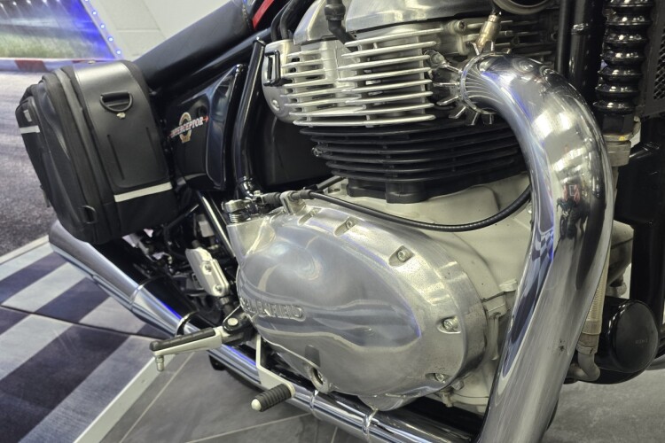 ROYAL ENFIELD INTERCEPTOR