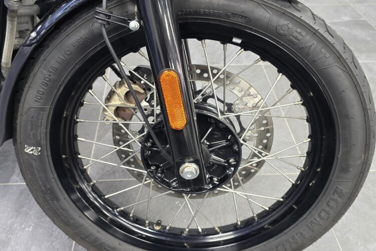 ROYAL ENFIELD INTERCEPTOR