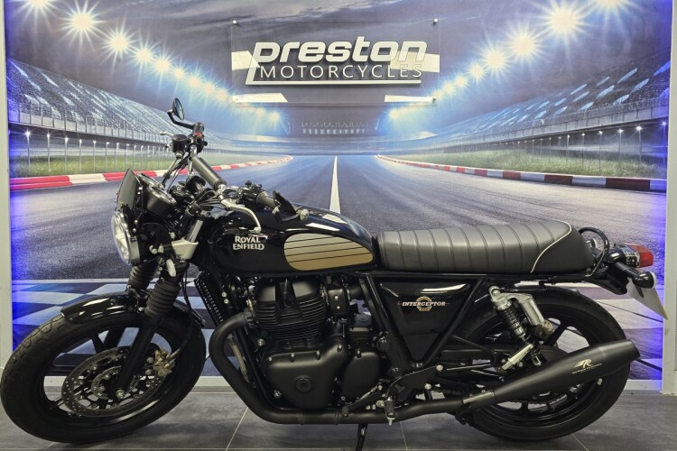 ROYAL ENFIELD INTERCEPTOR 650