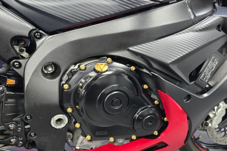 SUZUKI GSX-R600