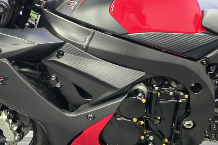 SUZUKI GSX-R600