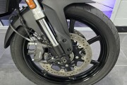 SUZUKI V-STROM 800
