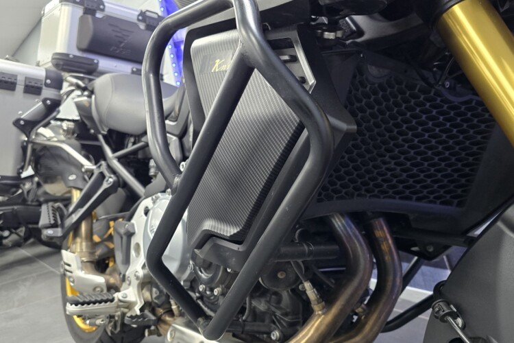VOGE DS900X