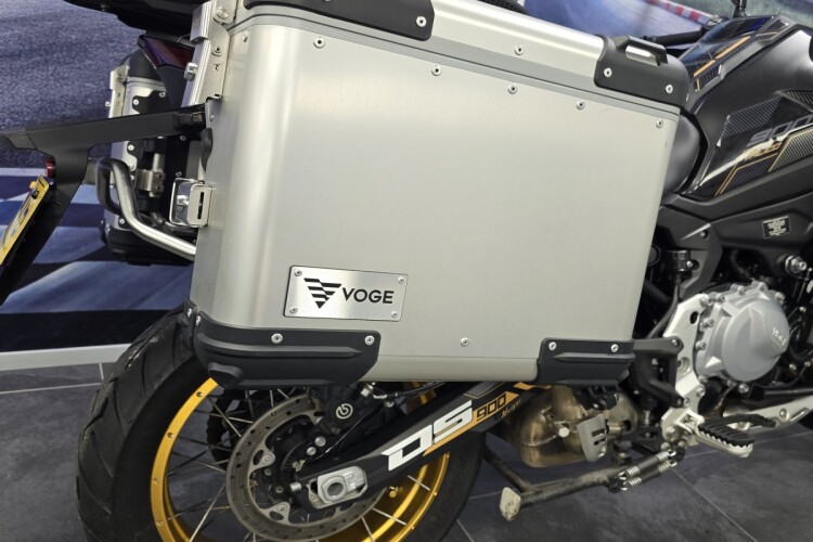 VOGE DS900X