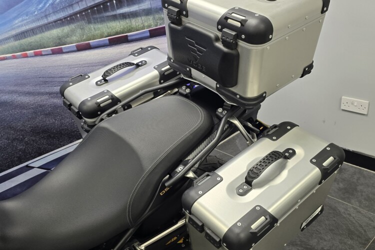 VOGE DS900X