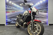 YAMAHA XSR700