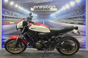 YAMAHA XSR700