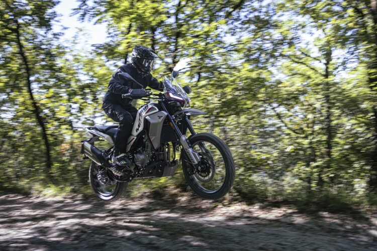MOTO MORINI ALLTRHIKE