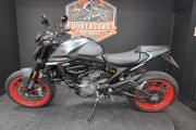 DUCATI MONSTER 937