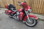 HARLEY-DAVIDSON TOURING