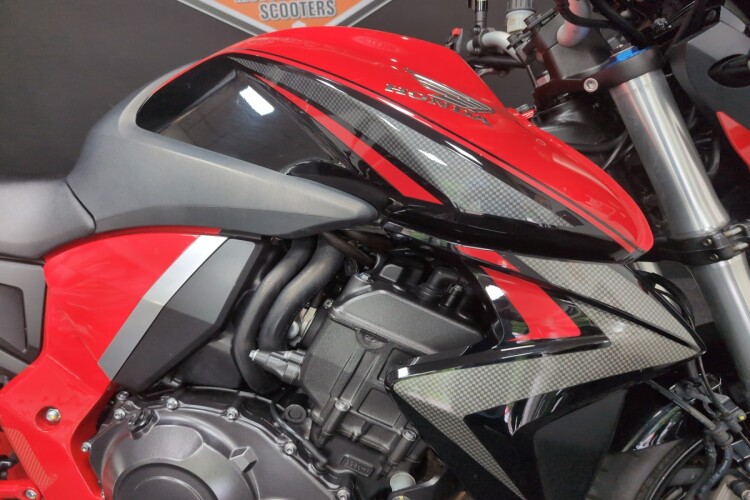 HONDA CB1000R