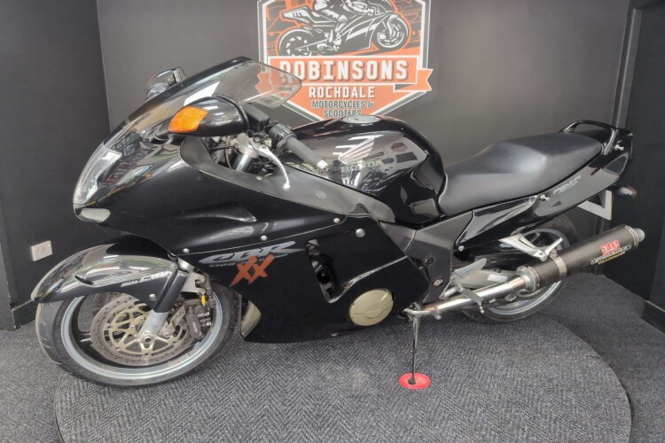 HONDA CBR1100XX SUPER BLACKBIRD