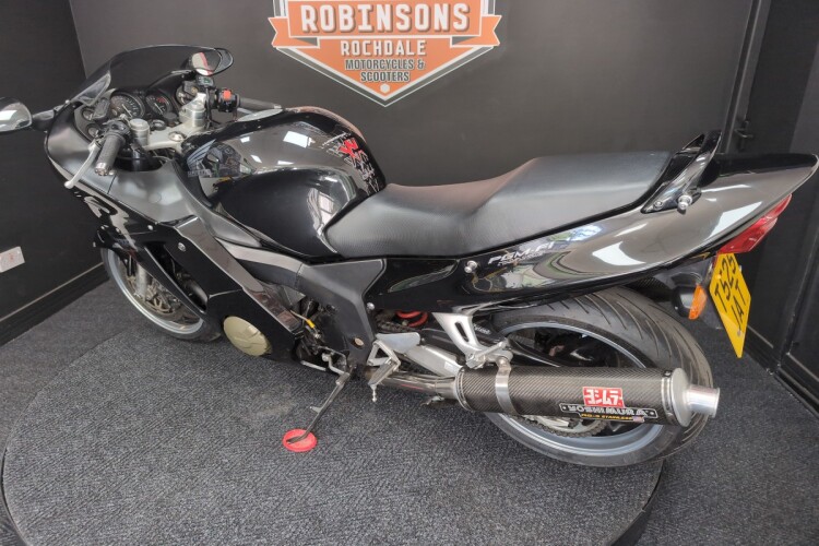 HONDA CBR1100XX SUPER BLACKBIRD