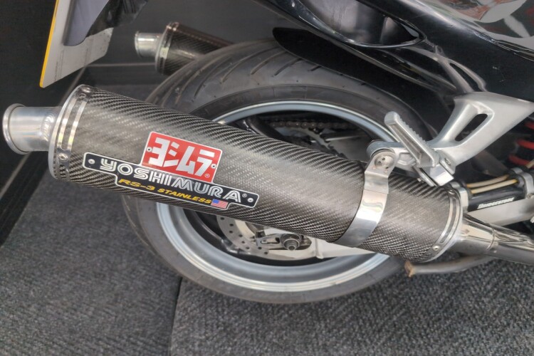 HONDA CBR1100XX SUPER BLACKBIRD