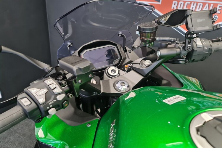 KAWASAKI NINJA 1100 SX SE