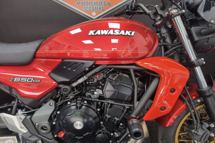 KAWASAKI Z650 RS