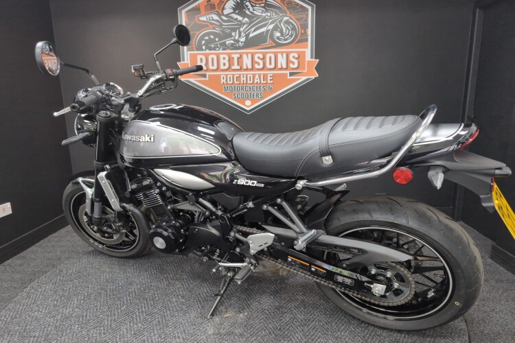 KAWASAKI Z900 RS