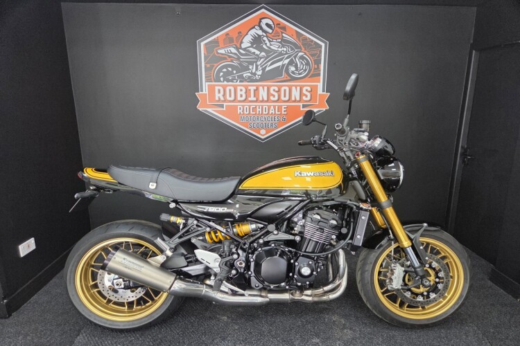 KAWASAKI Z900 RS SE