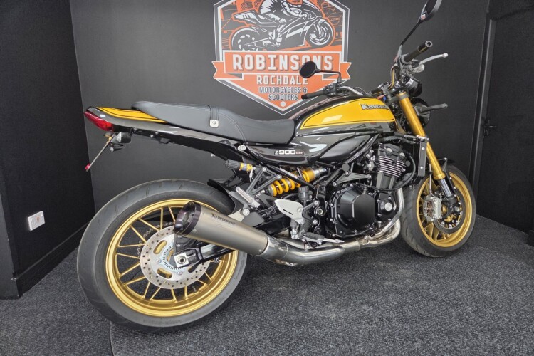 KAWASAKI Z900 RS SE