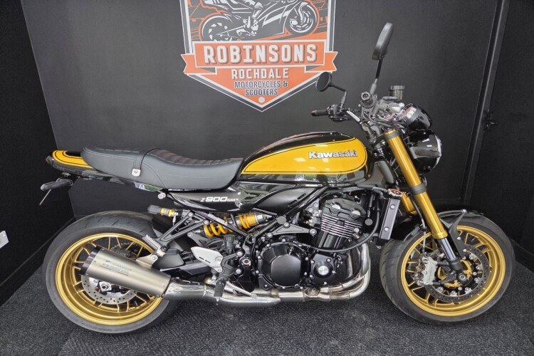 KAWASAKI Z900 RS SE