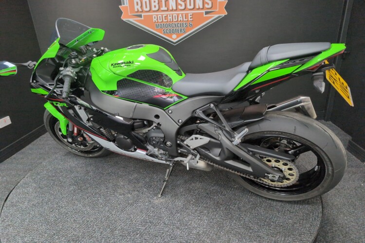 KAWASAKI ZX-10R