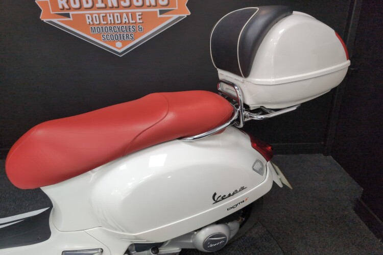 PIAGGIO VESPA GTS