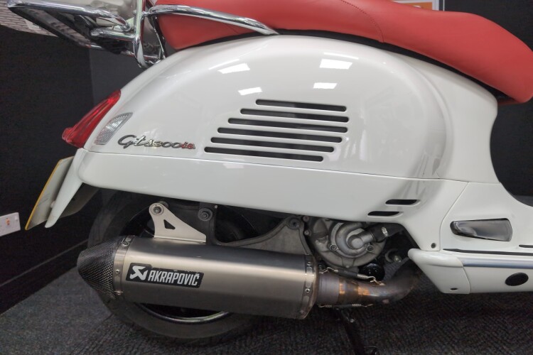 PIAGGIO VESPA GTS