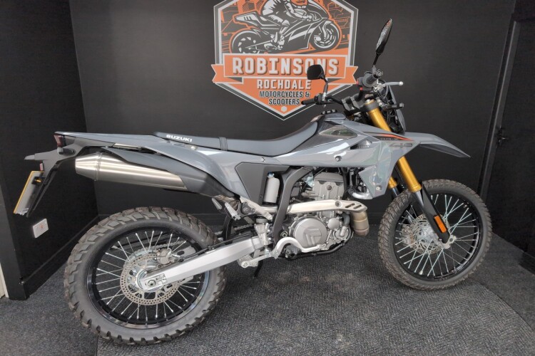 SUZUKI DR-Z400
