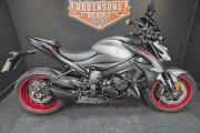 SUZUKI GSX-S1000