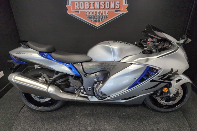 SUZUKI GSX1300R HAYABUSA