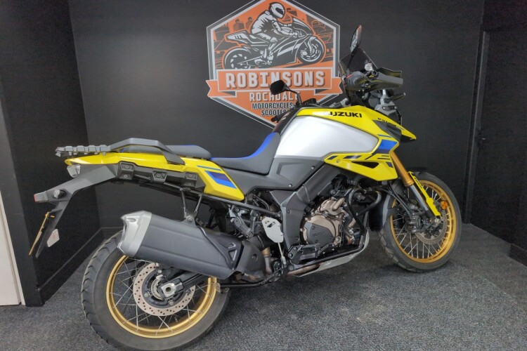 SUZUKI V-STROM 1050