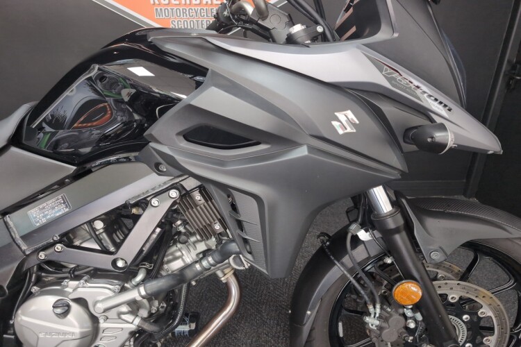 SUZUKI V-STROM 650