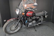 TRIUMPH BONNEVILLE T100