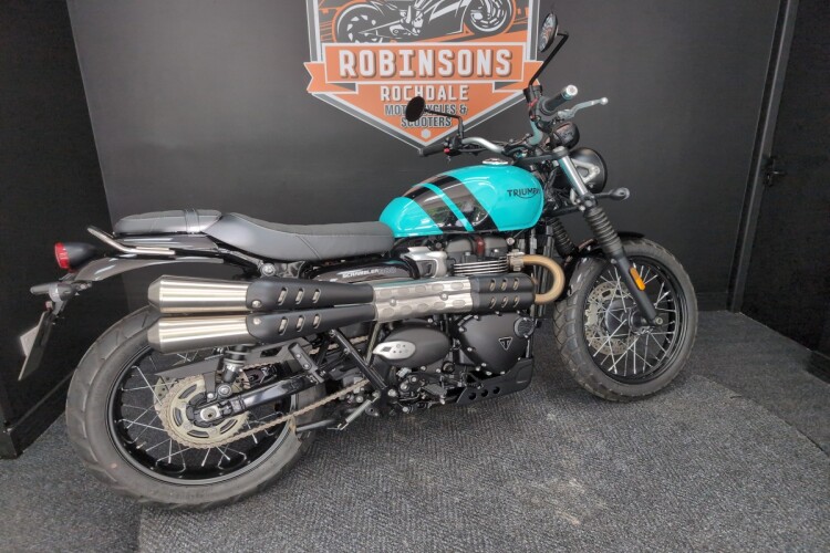 TRIUMPH SCRAMBLER 900