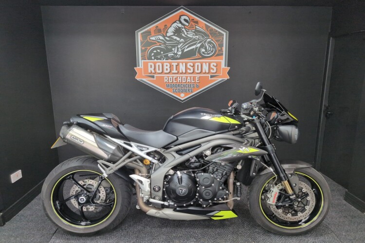 TRIUMPH SPEED TRIPLE 1050