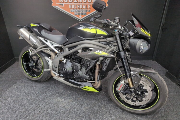 TRIUMPH SPEED TRIPLE 1050