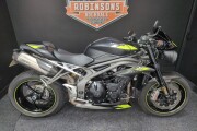 TRIUMPH SPEED TRIPLE 1050