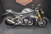 TRIUMPH SPEED TRIPLE 1200