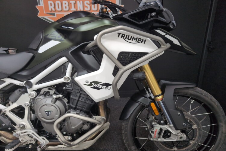 TRIUMPH TIGER 1200