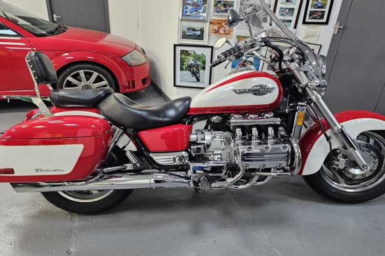 HONDA F6C VALKYRIE