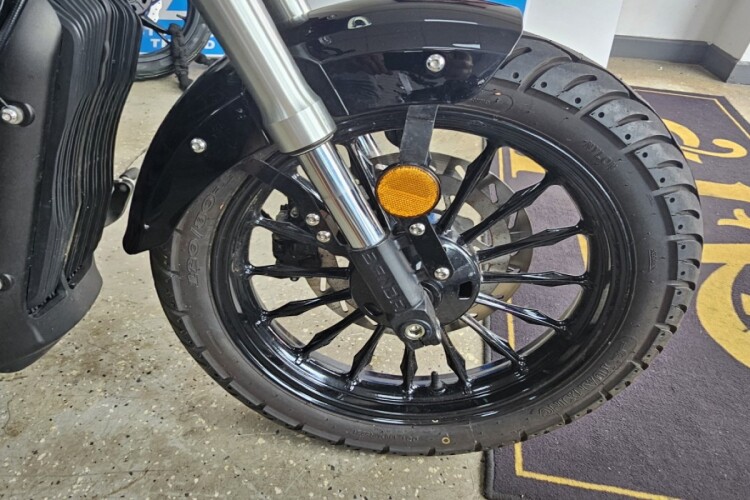 KEEWAY RKV 125 C