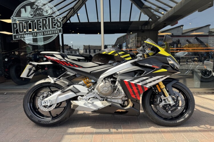 APRILIA RS 660