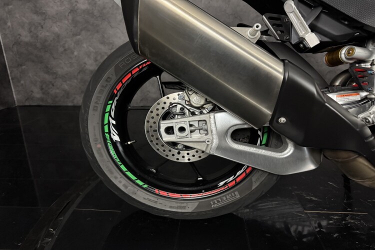 APRILIA TUONO 1100 V4