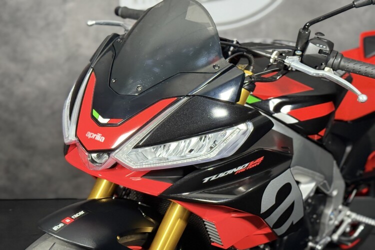 APRILIA TUONO 1100 V4