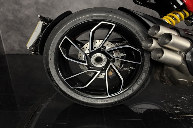 DUCATI DIAVEL