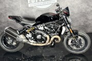 DUCATI MONSTER 1200